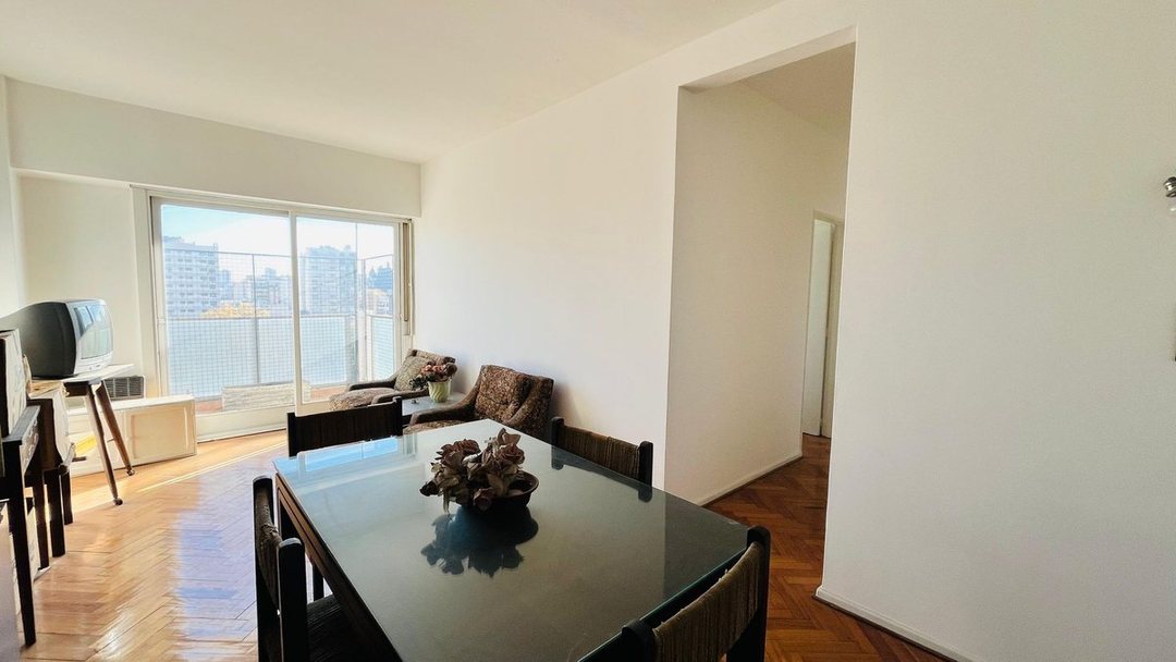VENTA DEPTO 3 AMB CON BALCÓN. APTO CRÉDITO. FLORES