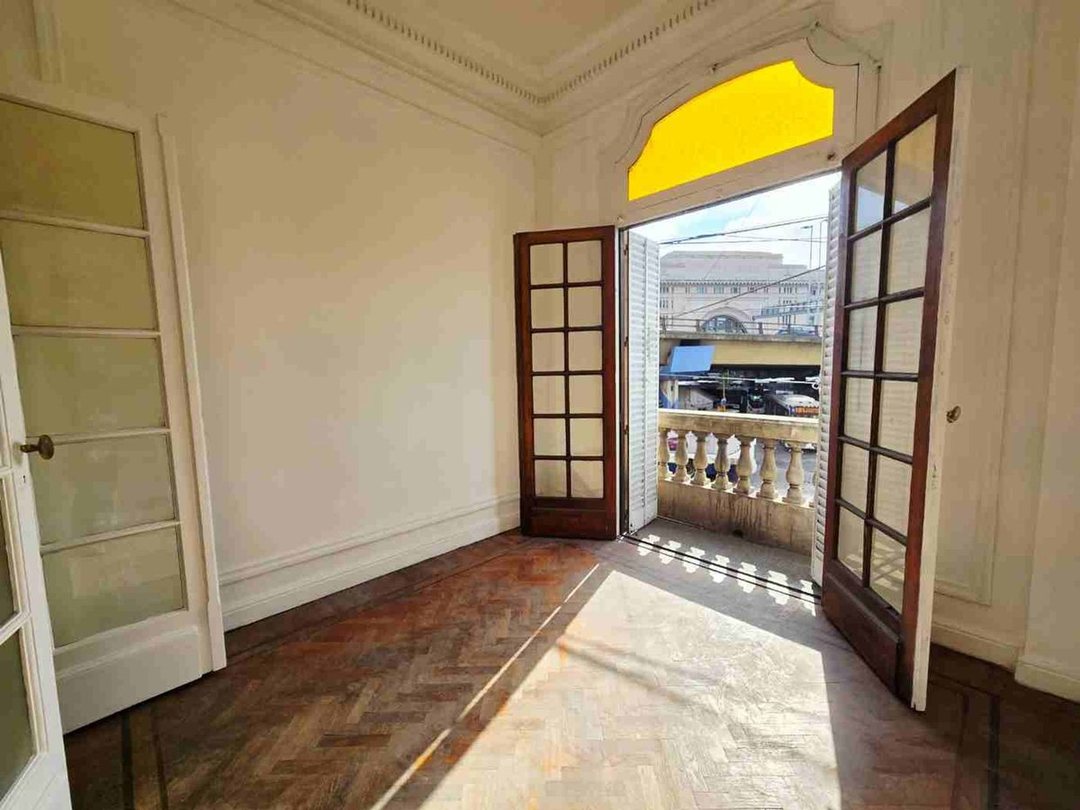 VENTA- 3 AMBIENTES -BARRACAS -REMODELADO-