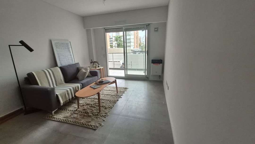 VENTA Departamento un dormitorio balcon zona Rio