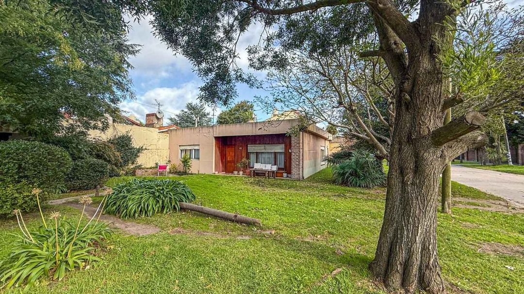 VENTA CASA 3 AMBIENTES CAISAMAR