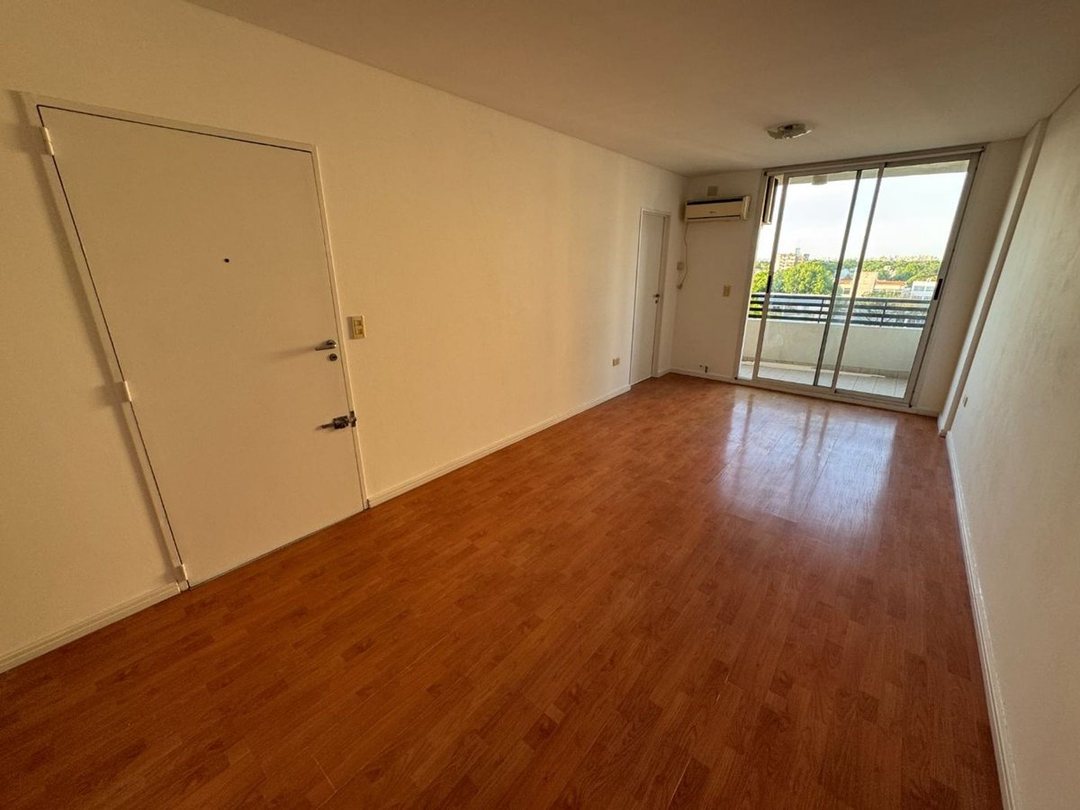 VENTA DEPTO 2 AMBIENTES SEMI PISO LOMAS CENTRO
