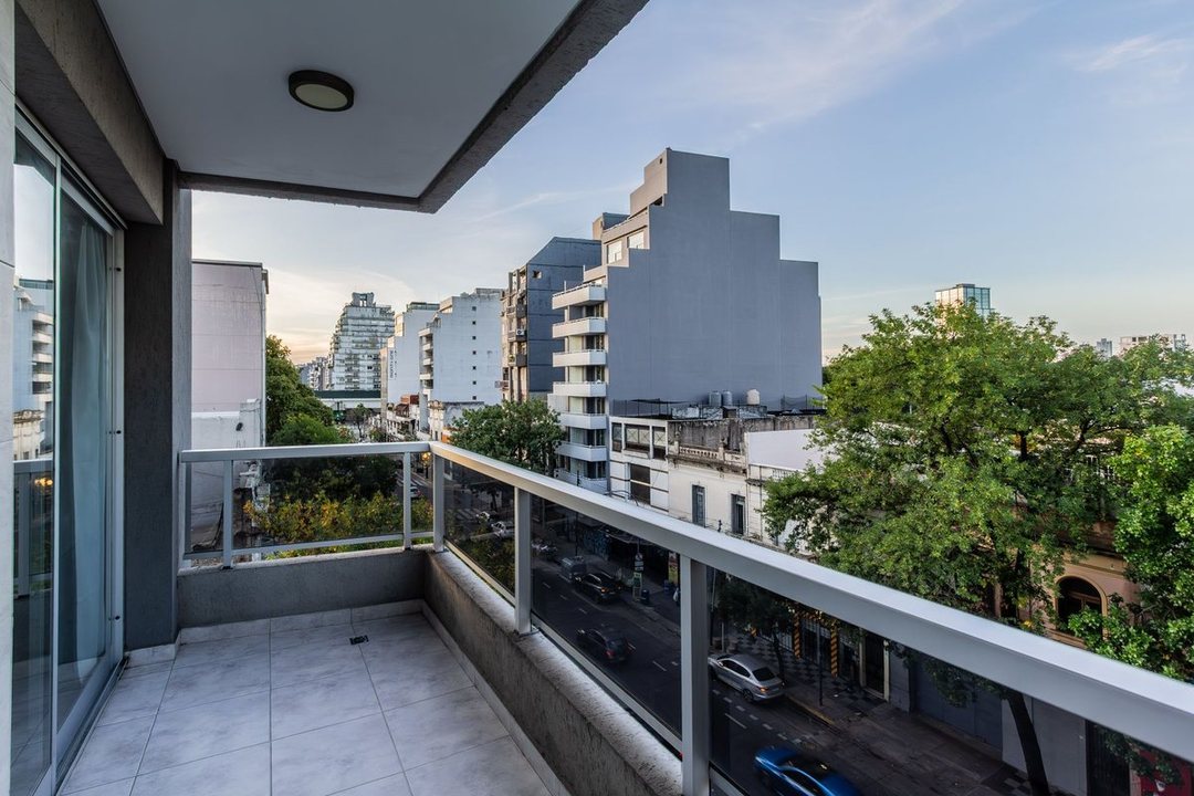 VENTA DEPARTARMENTO CON BALCON Y AMENITIES