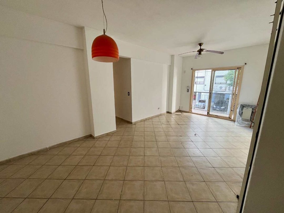 Venta depto 4 ambientes con balcon Villa Luro