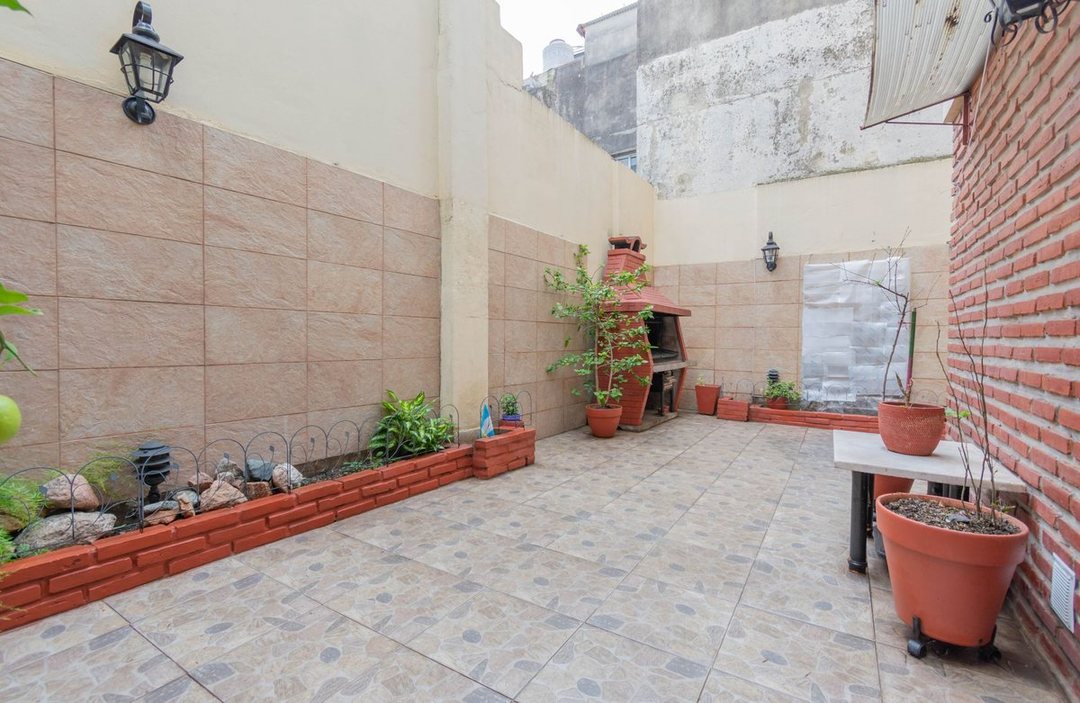 DEPTO EN VENTA 2 AMB EN VILLA GRAL MITRE - PATIO