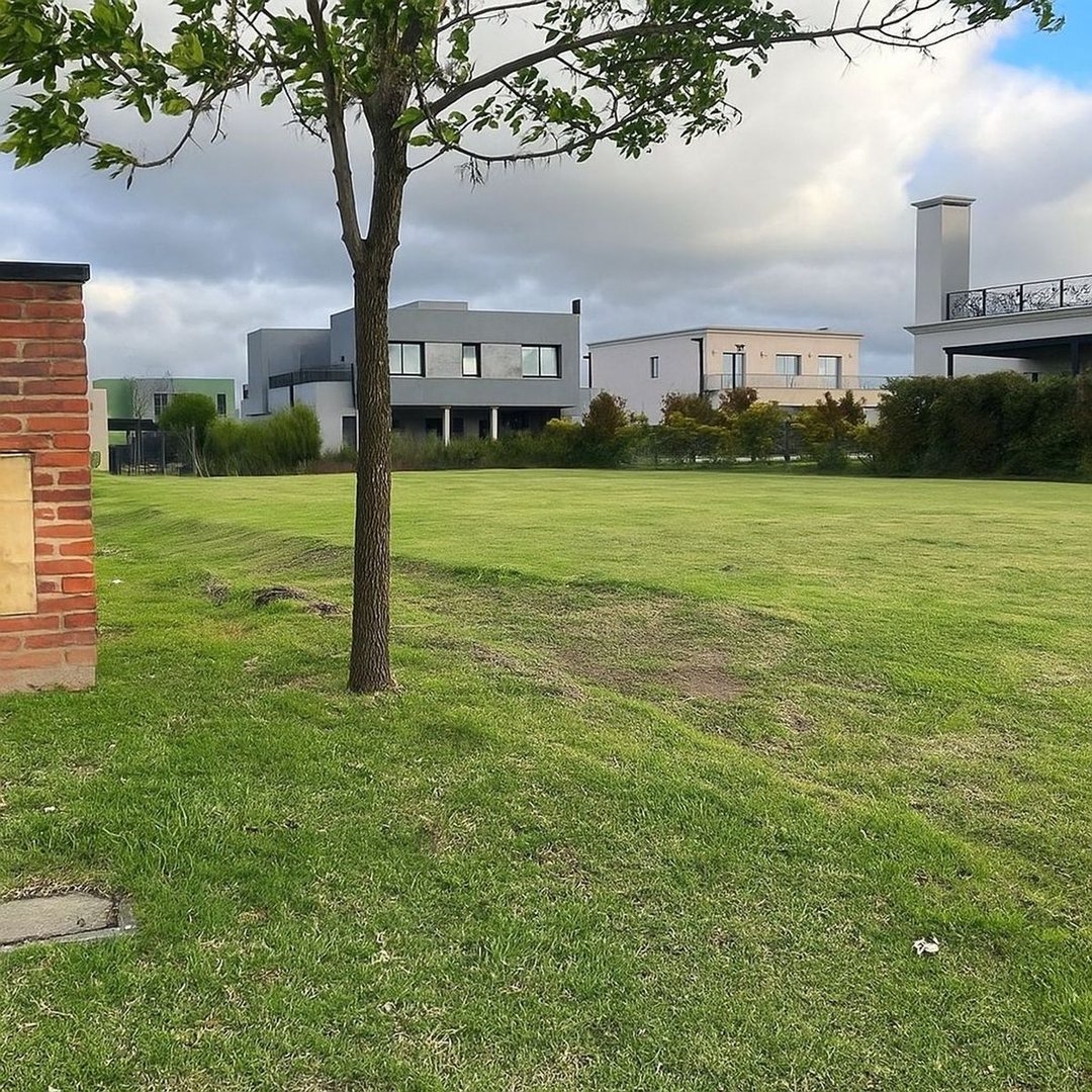 VENTA LOTE CENTRAL CEIBOS PUERTOS DEL LAGO ESCOBAR
