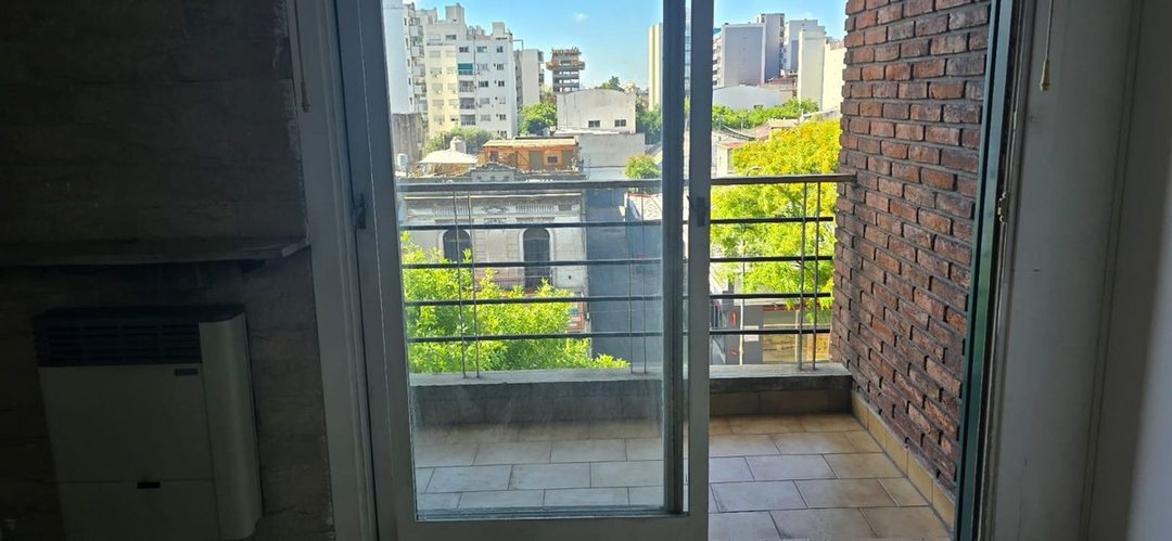 VENTA 2 AMB AL FRENTE  BALCON Y COCHERA LUMINOSO