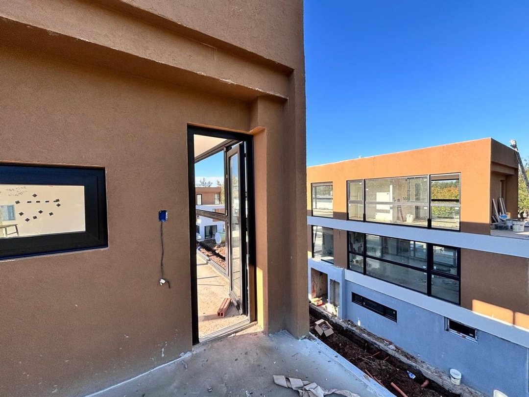 VENTA DEPARTAMENTO 3 AMB EN  BIO PILAR FINANCIADO