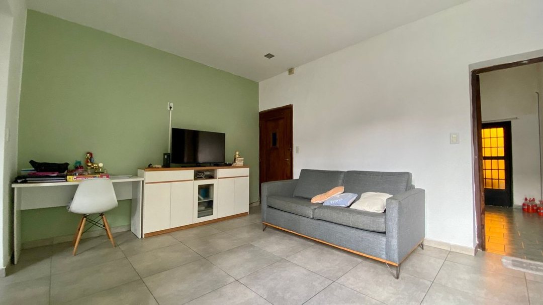 VENTA CASA 2 DORMITORIOS PATIO COCHERA R LA SEXTA