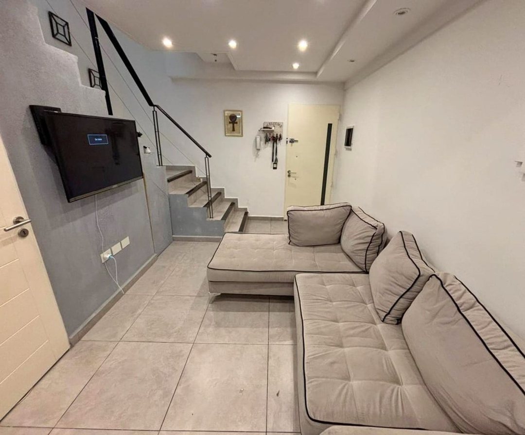 VENTA PH 2 AMBIENTES CON COCHERA EN VILLA LURO