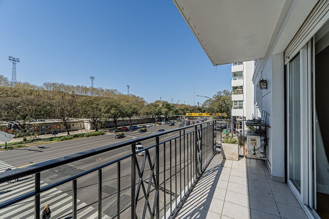 VENTA PISO DE CATEGORÍA 270M2 FRENTE AL HIPODROMO