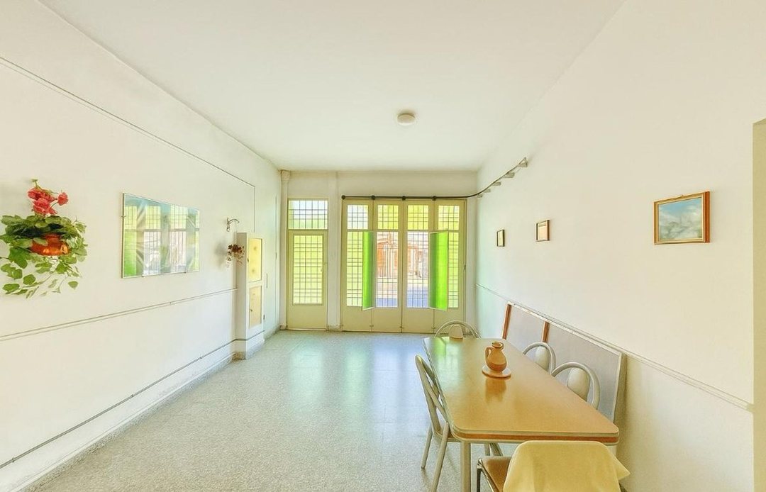 VENTA CASA 5 AMBIENTES DOS FAMILIAS TERRAZA LANUS