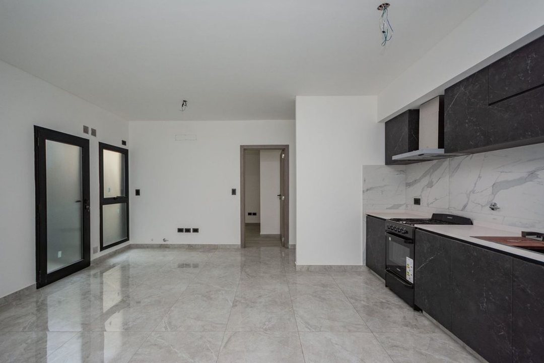VENTA DE DEPARTAMENTO 2 AMBIENTES V LURO PERMUTA