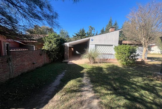 VENTA CASA PLAYA DE ORO APTA CREDITO CARLOS PAZ