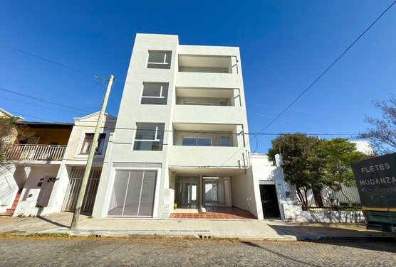 VENTA DTO A ESTRENAR CON COCHERA 1 DORM. CENTRO