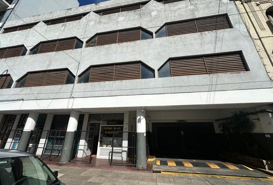 VENTA DE COCHERA EN ALMAGRO IDEAL INVERSOR