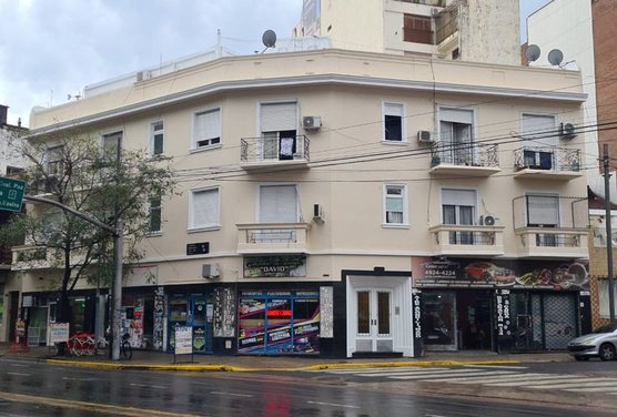 Edificio casa en block 20 u venta Pque Chacabuco