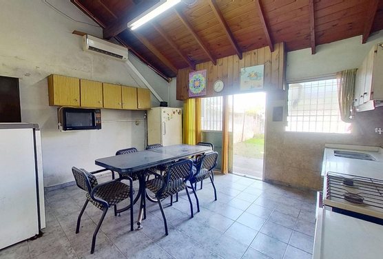 VENTA CASA LOS POLVORINES 2 PLANTAS JARDIN COCHERA