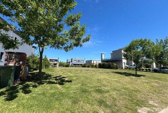 VENTA LOTE CENTRAL CEIBOS PUERTOS DEL LAGO ESCOBAR
