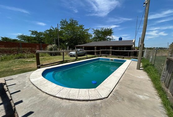 CASA 4 AMBIENTES EN VENTA EN SAN VICENTE PILETA