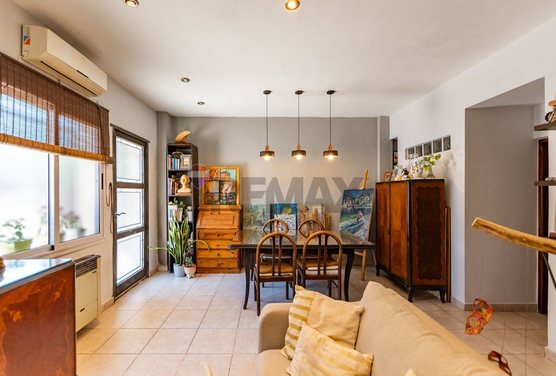 VENTA PH 3 AMBIENTES CON PATIO EN VILLA  BOSCH