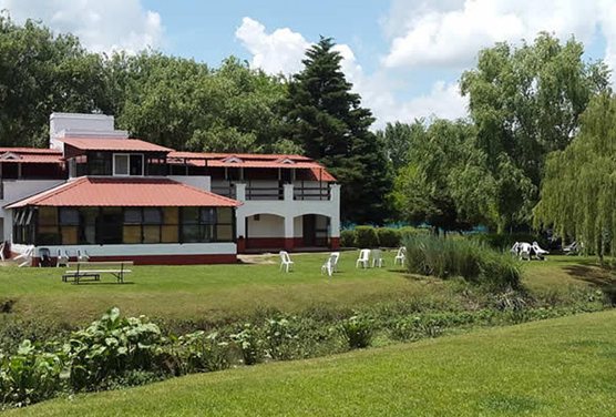 Venta 4,2 Hectáreas con 500 m2 constr. Loma  Verde