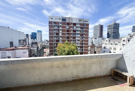 DPTO 2 AMB AMPLIOS PISO ALTO 2 BALCON SAN NICOLAS