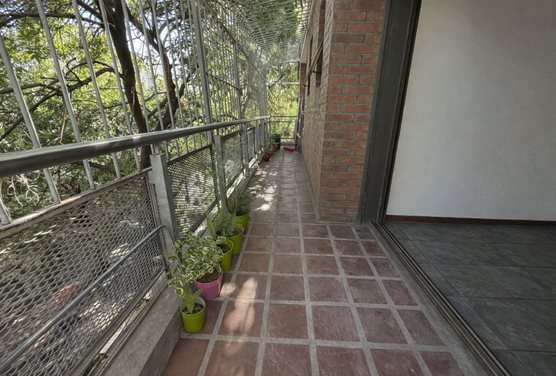 Departamento 2 ambientes Boedo con dependencia