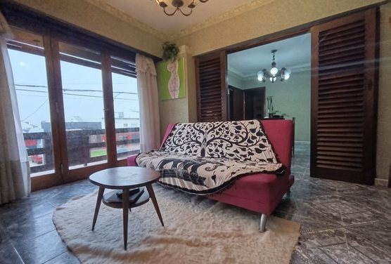 Venta casa  4 amb con local.Zona  Comercial