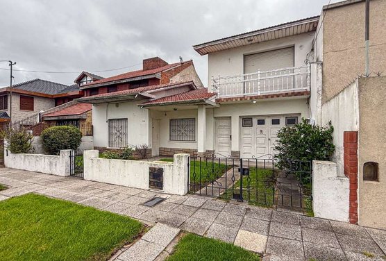 Venta casa 5 ambientes Colinas de Peralta Ramos