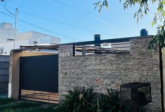 CASA EN PH EN VENTA VILLA CASTELLS - LA PLATA