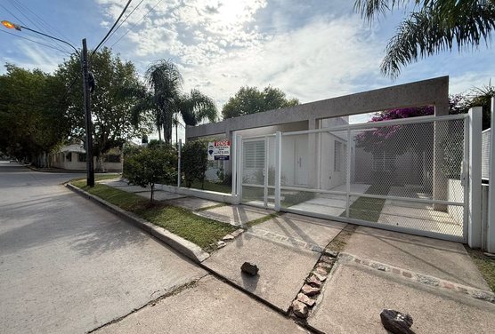 VENTA CASA A ESTRENAR 2 DORM ARGÜELLO APTO CREDITO