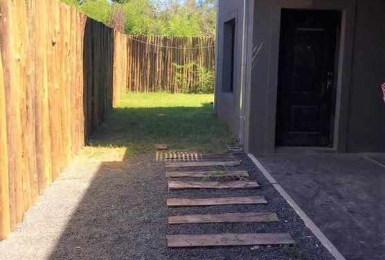 Dúplex 3 amb con gran jardín en Casas del Pilar