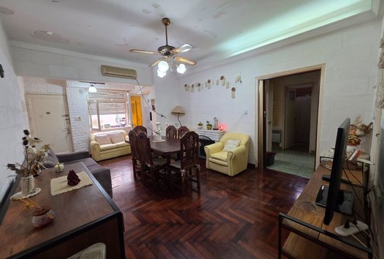 Venta 3 ambientes con dependencia frente Floresta