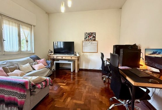 Venta PH 4 ambientes en Moron Centro