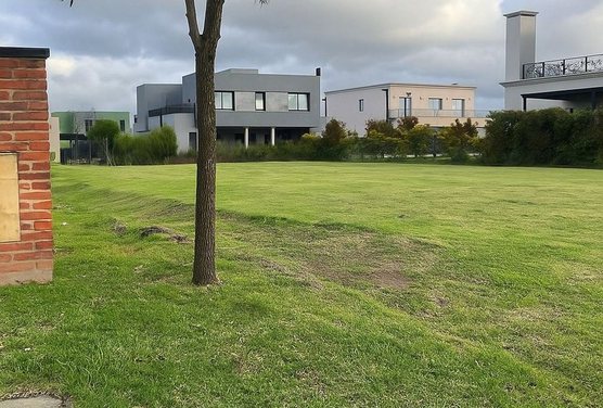 VENTA LOTE CENTRAL CEIBOS PUERTOS DEL LAGO ESCOBAR