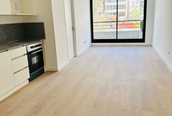 VENTA 2AMB CON BALCON Y AMENITIES EN FLORES.