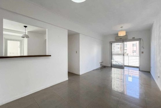 Dpto VENTA 2 Dormi con patio en Calle 56 e 6 y 7