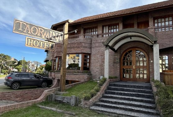 Hotel a la Venta en Pinamar a metros del mar