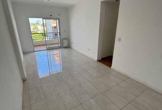 VENTA DEPARTAMENTO 3 AMBIENTES C/ COCHERA LANUS