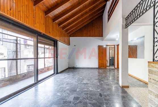 VENTA PH  6 AMBIENTES BALCON TERRAZA Y PARRILLA