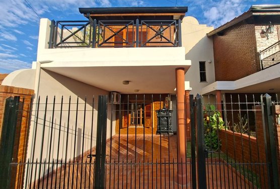 VENTA DUPLEX 3 AMB CON PARQUE Y COCHERA, EZPELETA