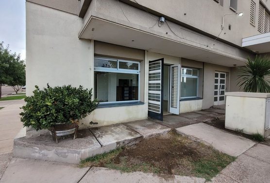 VENTA DE EXCELENTE LOCAL COMERCIAL EN MAIPU