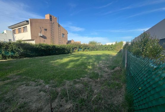 LOTE EN VENTA GONNET