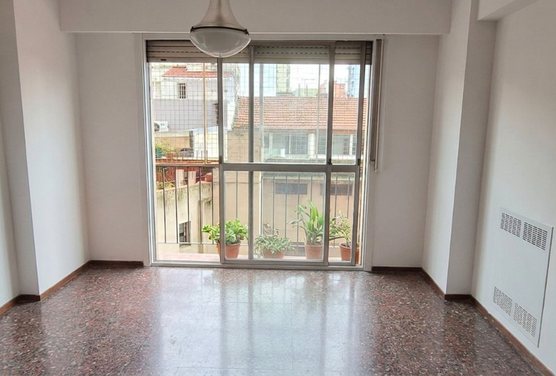 Venta 3 ambientes frente Parque Chacabuco Baulera