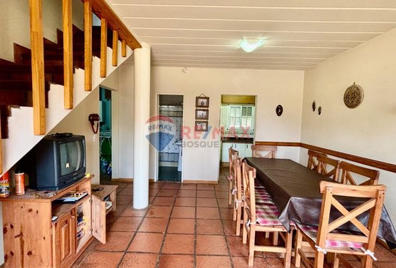 VENTA PH EN VILLA GESELL A DOS CUADRAS DEL MAR