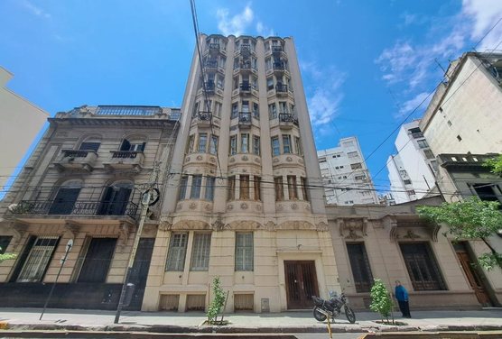 VENTA DEPTO. 5 AMB BALVANERA