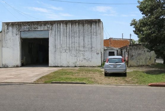Venta Casa 5 ambientes Galpón en Castelar
