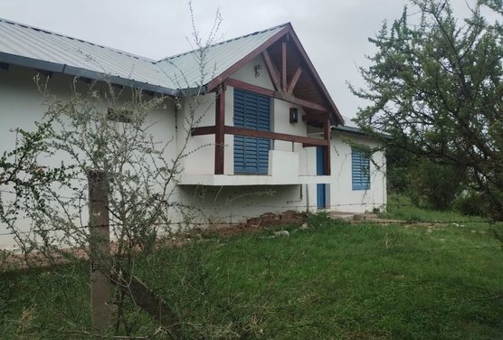 Casa con 2 Lotes en Venta 1530mt Capilla del Monte