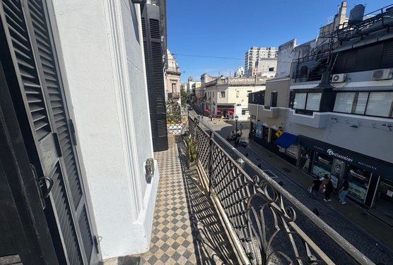 VENTA DEPARTAMENTO  SAN TELMO 2 AMB. BALCON AL FRE