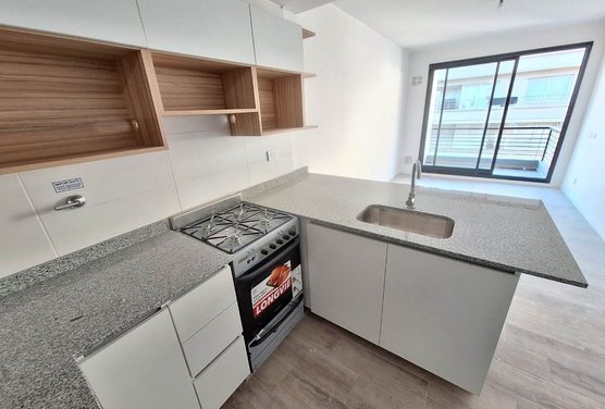 DEPARTAMENTO 2 AMBIENTES VENTA ALMAGRO BALCON